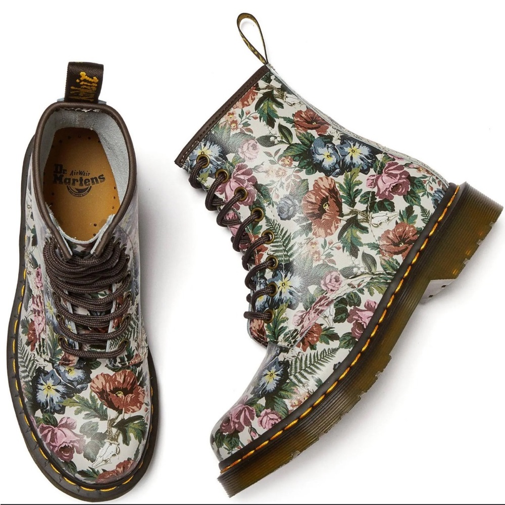 NEW Dr. Martens 1460 English Garden Leather Lace Up Boots Sz 9